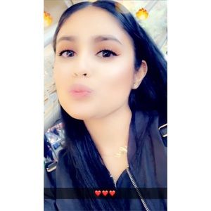 Meet your Posher, Arlene